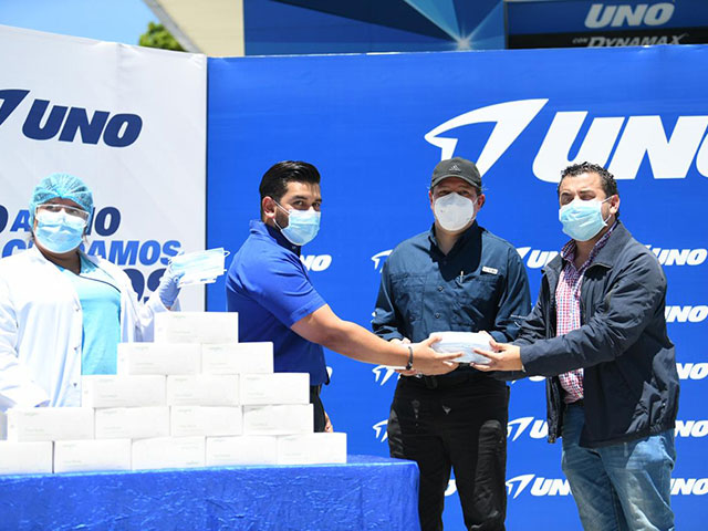 UNO El Salvador donó 10 mil mascarillas para proteger a usuarios del transporte público